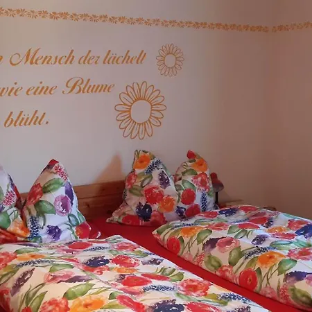 Tschernitz Apartment